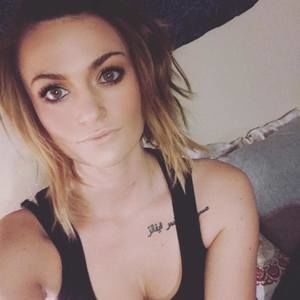 Meet your Posher, Serena